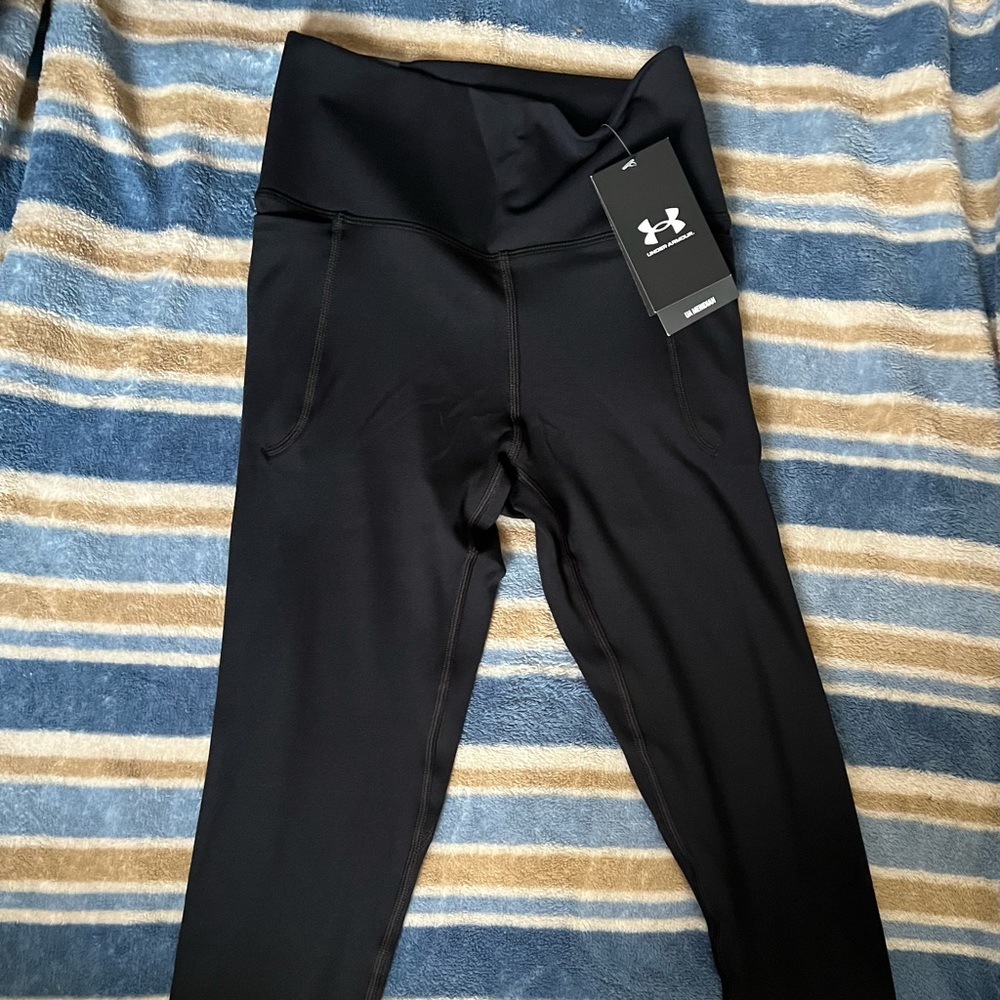 🔥 BRAND NEW WOMENS UNDER ARMOUR ankle leggings 🔥